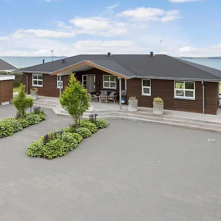 Holiday home Lf15163-hojslev-jelsevej-163